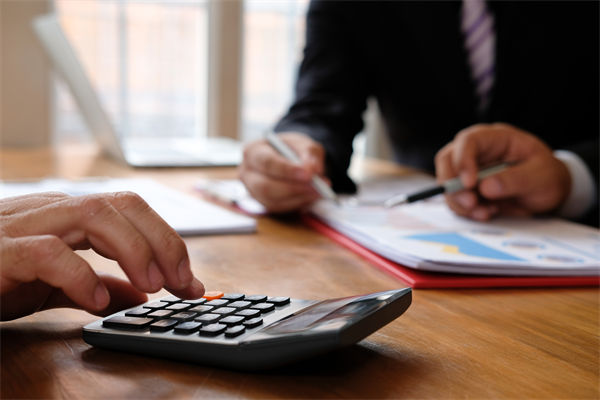 央行将开展10000亿元买断式逆回购操作 期限为3个月