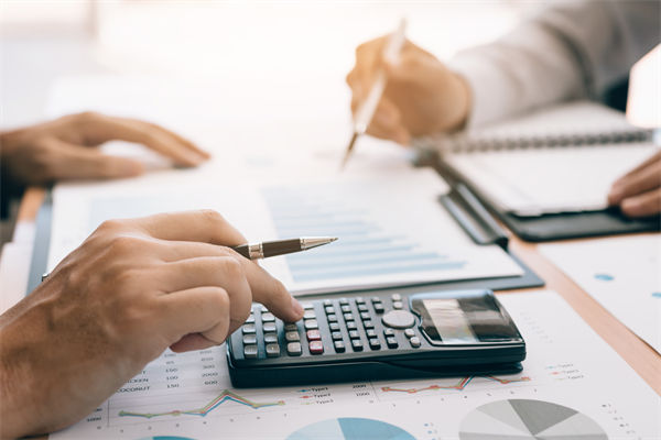 为什么交易这场游戏，注定是“谁先跑谁活着”？